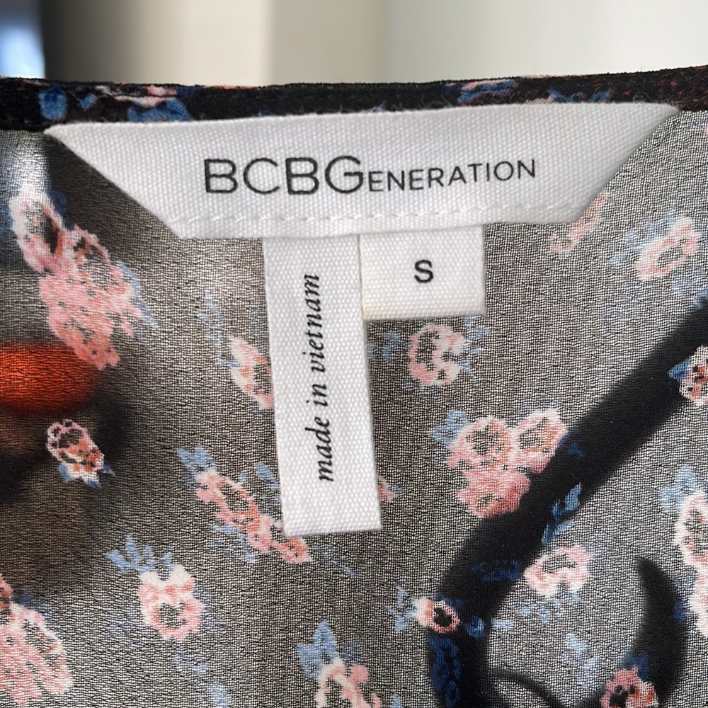 Romper - Picture 3 of 3